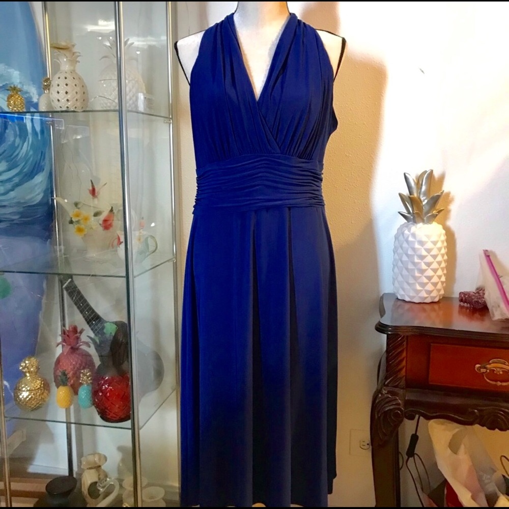 EVAN PICONE  Blue dress 👗💙💙💙💙